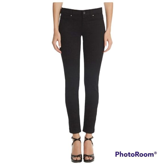 whbm Black Skimmer rhinestones  Sz 6 - Picture 1 of 13